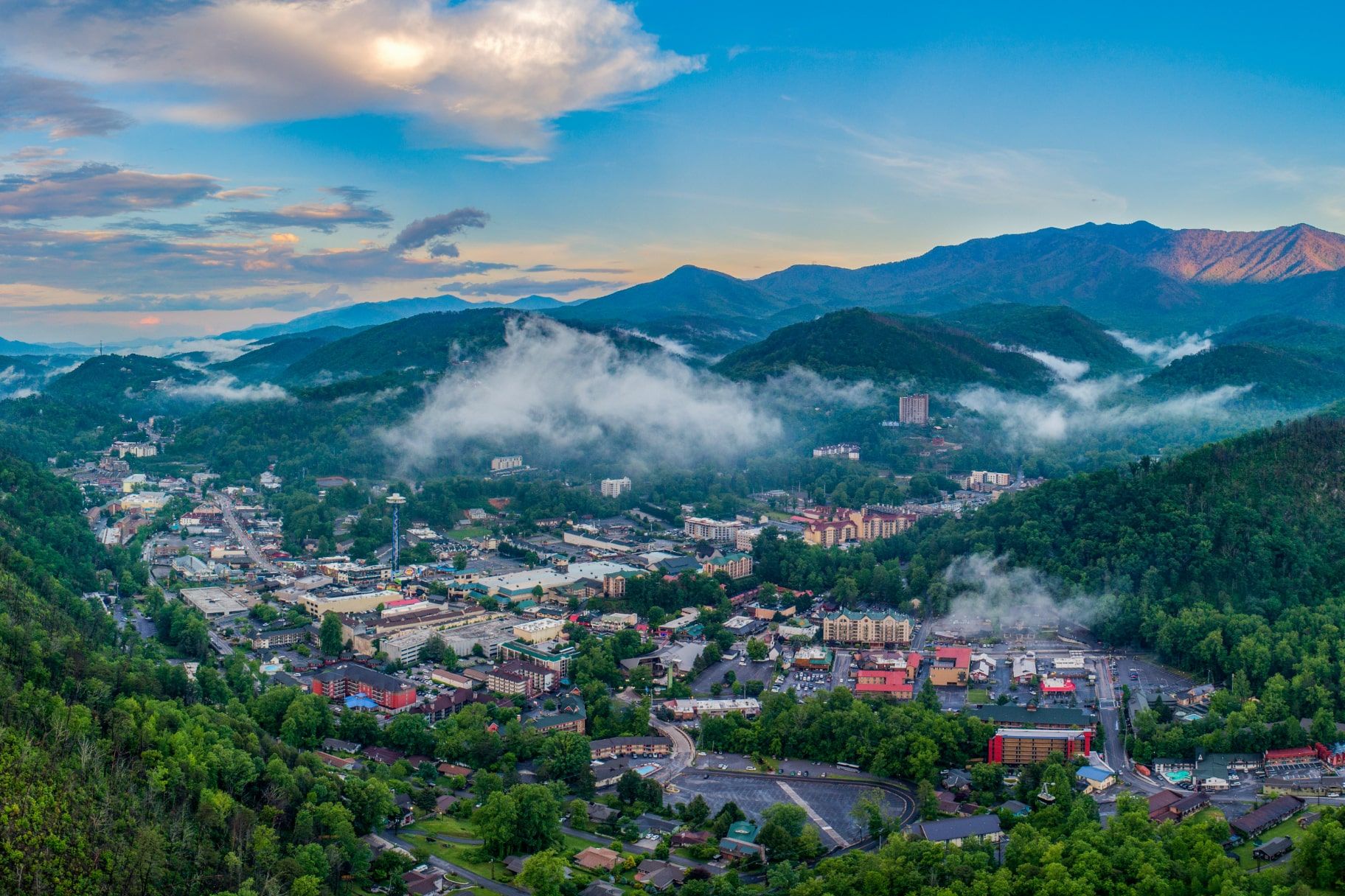Norton Creek Resort Mountain Getaway in Gatlinburg, TN
